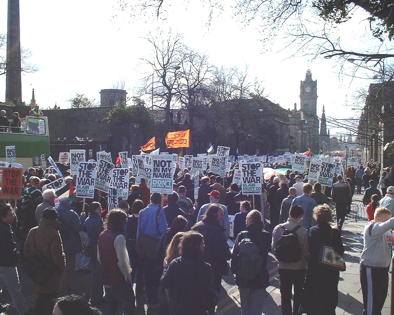 Edinburgh Anti-War Demo Pics 29 03 03