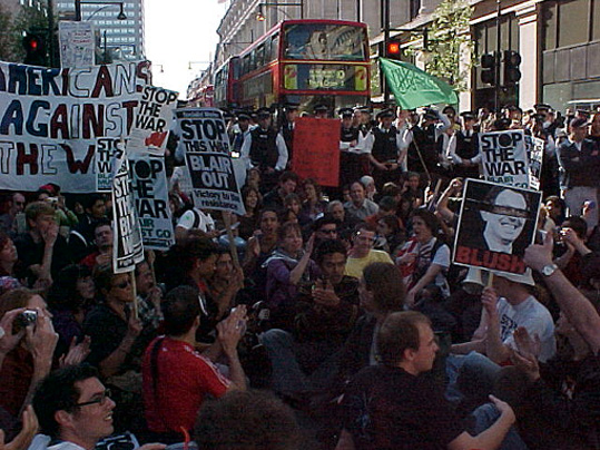 Photos Sit-Down at Oxford St After US Embassy March, London, Sat 5th April