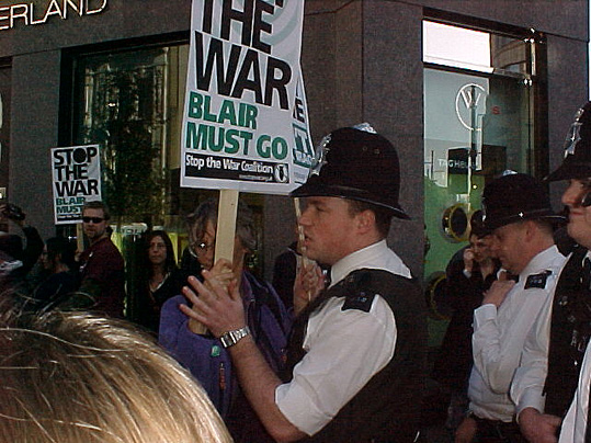 Photos Sit-Down at Oxford St After US Embassy March, London, Sat 5th April