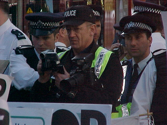Photos Sit-Down at Oxford St After US Embassy March, London, Sat 5th April
