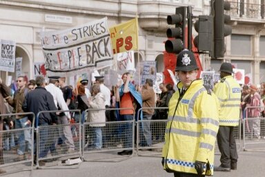 Stop The War demonstration, Saturday 12th April 2003