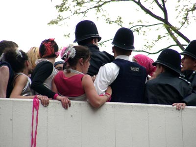 Trying to get back round to the river side