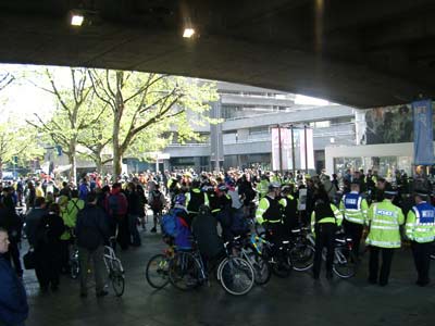 Pics of London Mayday Critical Mass Start