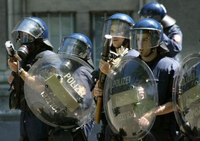 Anti-G8 Revolt in Geneva