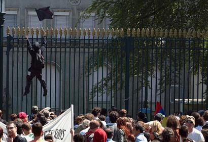 Anti-G8 Revolt in Geneva