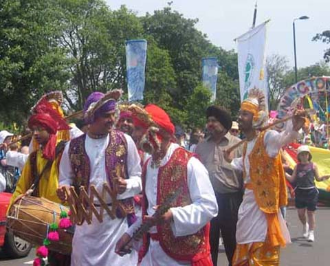 punjabi dancers