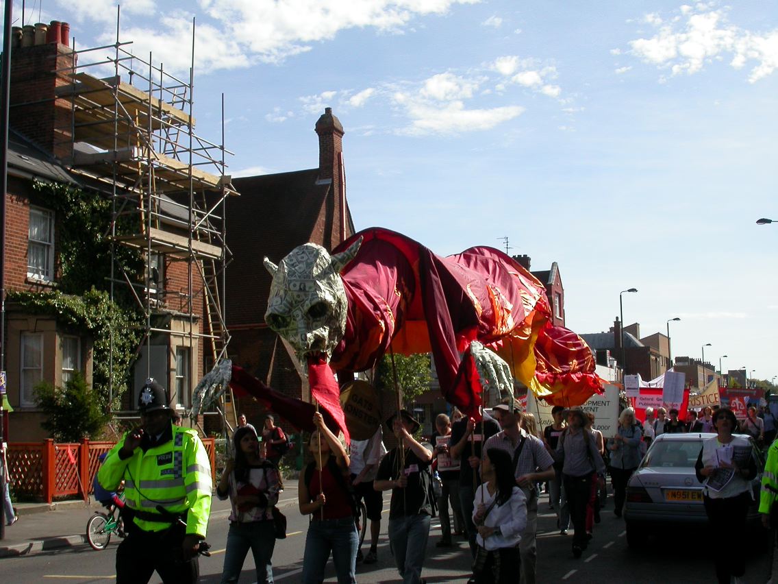 Marching down Cowley Road (2)