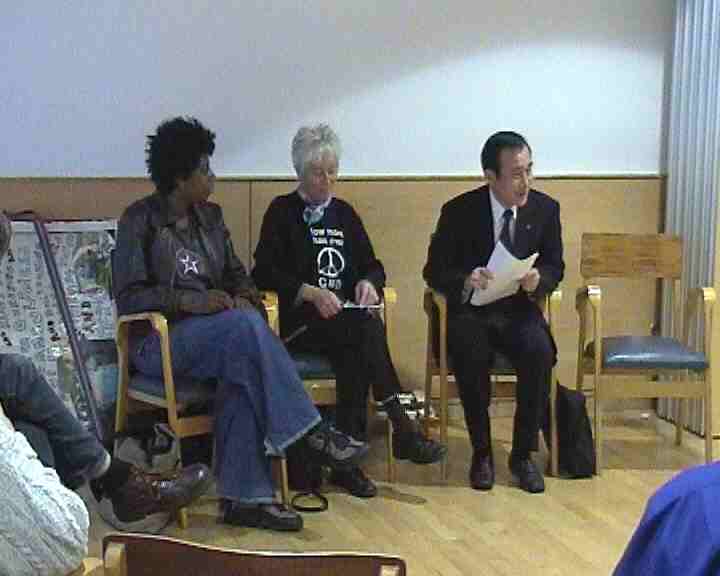 Mayor Akiba speaking in Manchester