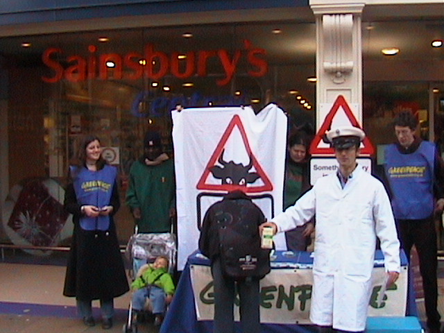 Greenpeace milkman informs consumers