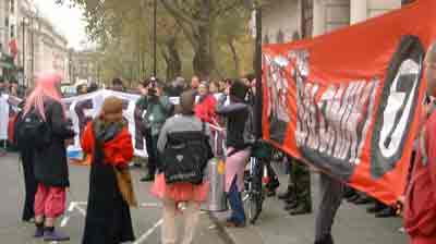 blocking Upper Brook St