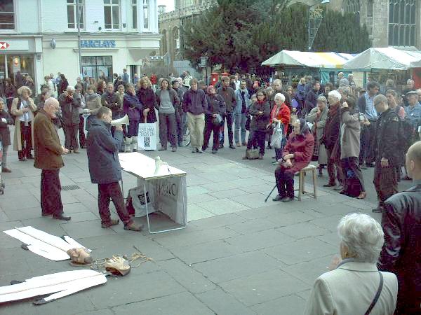 Cambridge gathers against bush