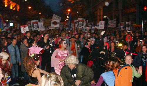 The party at Esso (still pics do no justice to the lively party)