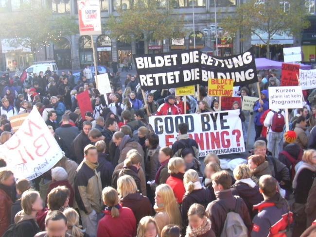 18.11: Demo with 22.000 students in Hannover