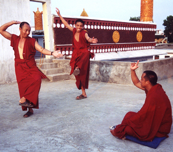 Tibetan monks try to maintain their culture in exile