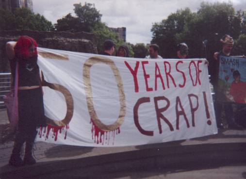 one banner at tower hill