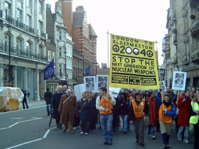 Aldermaston 2004 pic3