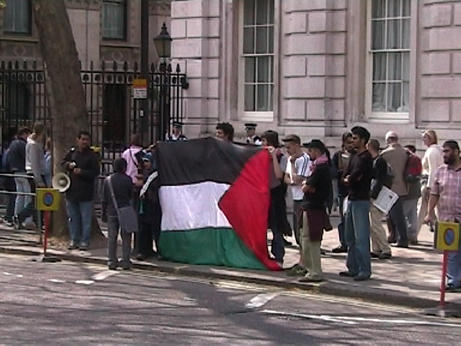 the palestinian flag prevails
