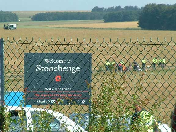Welcome to Stonehenge: "move along, nothing to see here...