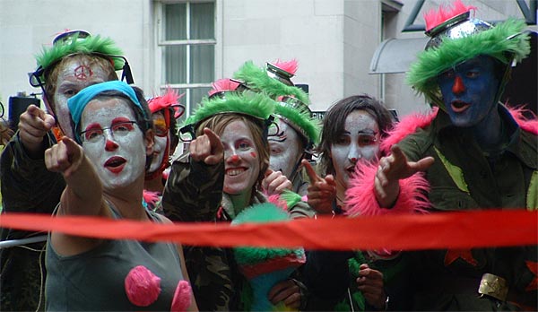 towards the recruitment centre