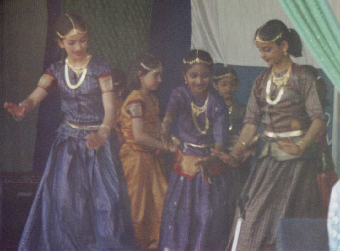 South Asian dancers (from Oxford)