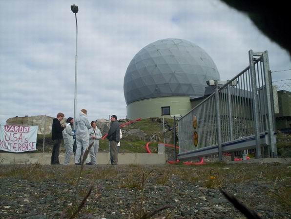 Citizen Weapons Inspectors visit secret American military base in Norway