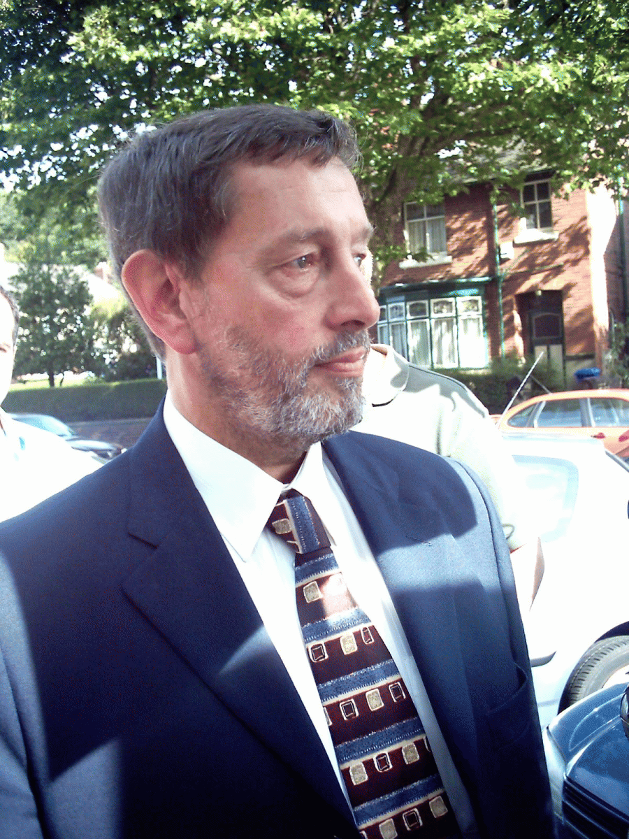 blunkett protest image done by 0742 for imagedotlowtechdotorg..