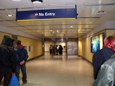 Samba at the Eurostar terminal