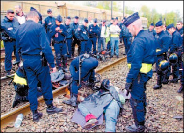 Castor Activist Death