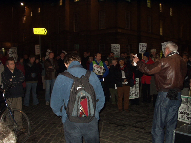 Mick Napier of Edinburgh Stop the War addresses the rally.