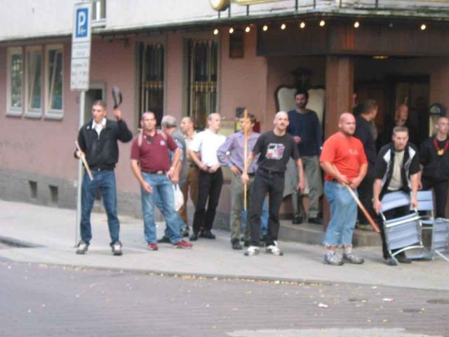 2003 - nazis with weapons - weekday