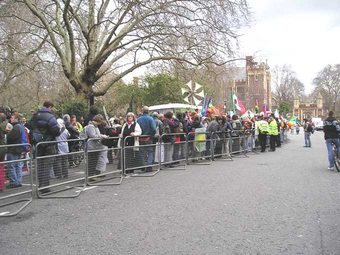 Everyone assembles at Lincolns Inn Fields read to move off.