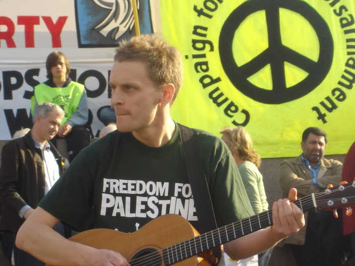 Dave Randall, guitarist from band Faithless