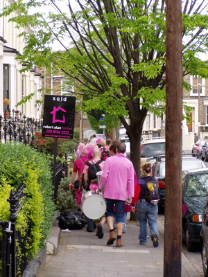 approaching the venue from the meet point