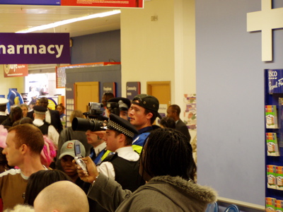 police photographers arrive