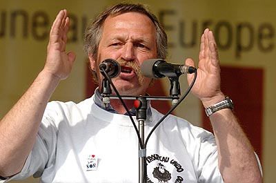 Jose Bove. Enemy of McDonalds.