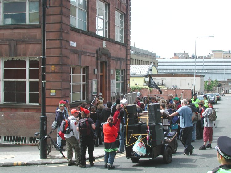 Group with soundsystem at the Registry Office, meeting "Brides again Borders"