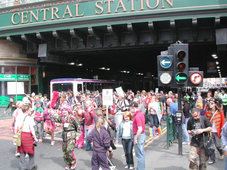 Samba in Argyle Street, Central Station