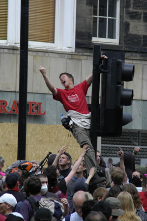 They soon moved on...