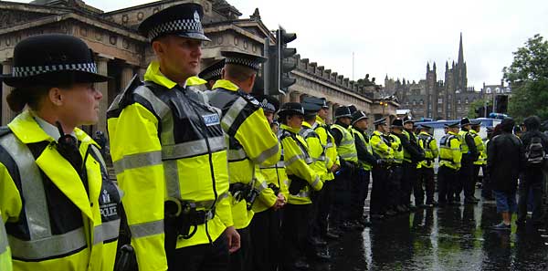 No journos allowed as witnesses