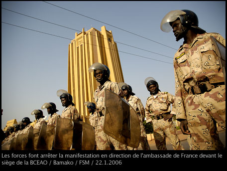 Malian riot police