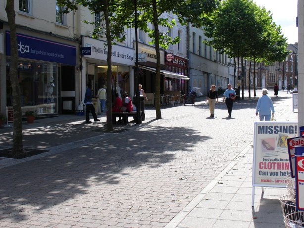 Aldershot - empty streets, charity shops, boarded-up shops