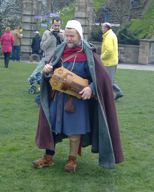 hurdy gurdy player