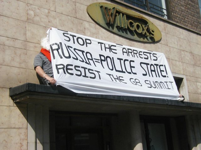 Stop the Arrests! Resist the G8 Summit!