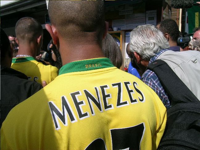 Menezes - 27