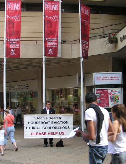 Vince Shalom Holds His Banner Lloyds TSB Welsh Proms Cardiff