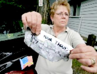 Esther, too ugly for USAF, wafts note.