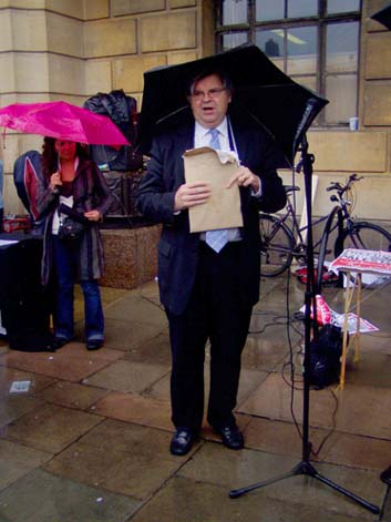 David Howarth accepts (slightly soggy) StWC Petition.