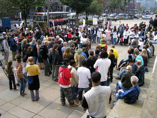 The crowd at its height