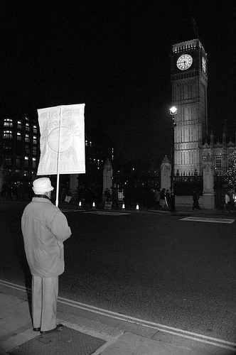 Credit: Marc Vallée, 2006. - www.protestphoto.co.uk