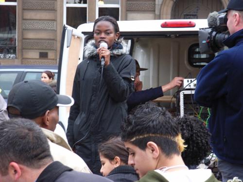 Zahra at Unity demo 07.10.06